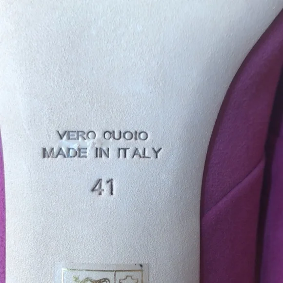 The J. Peterman Co. Suede Shoes. Size 11 - Picture 6 of 7